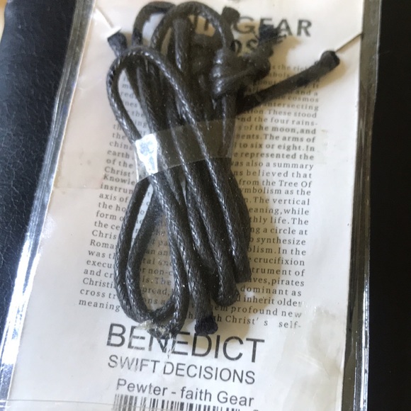 Faith Gear fine pewter Cross Benedict “Swift Decisions “ new in package - Picture 3 of 4